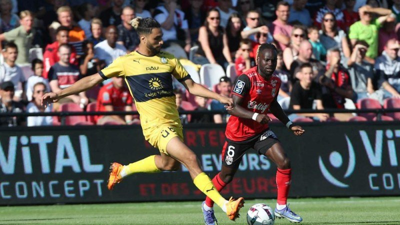 Guingamp vs Pau : Chaîne TV & Guide Direct 4K